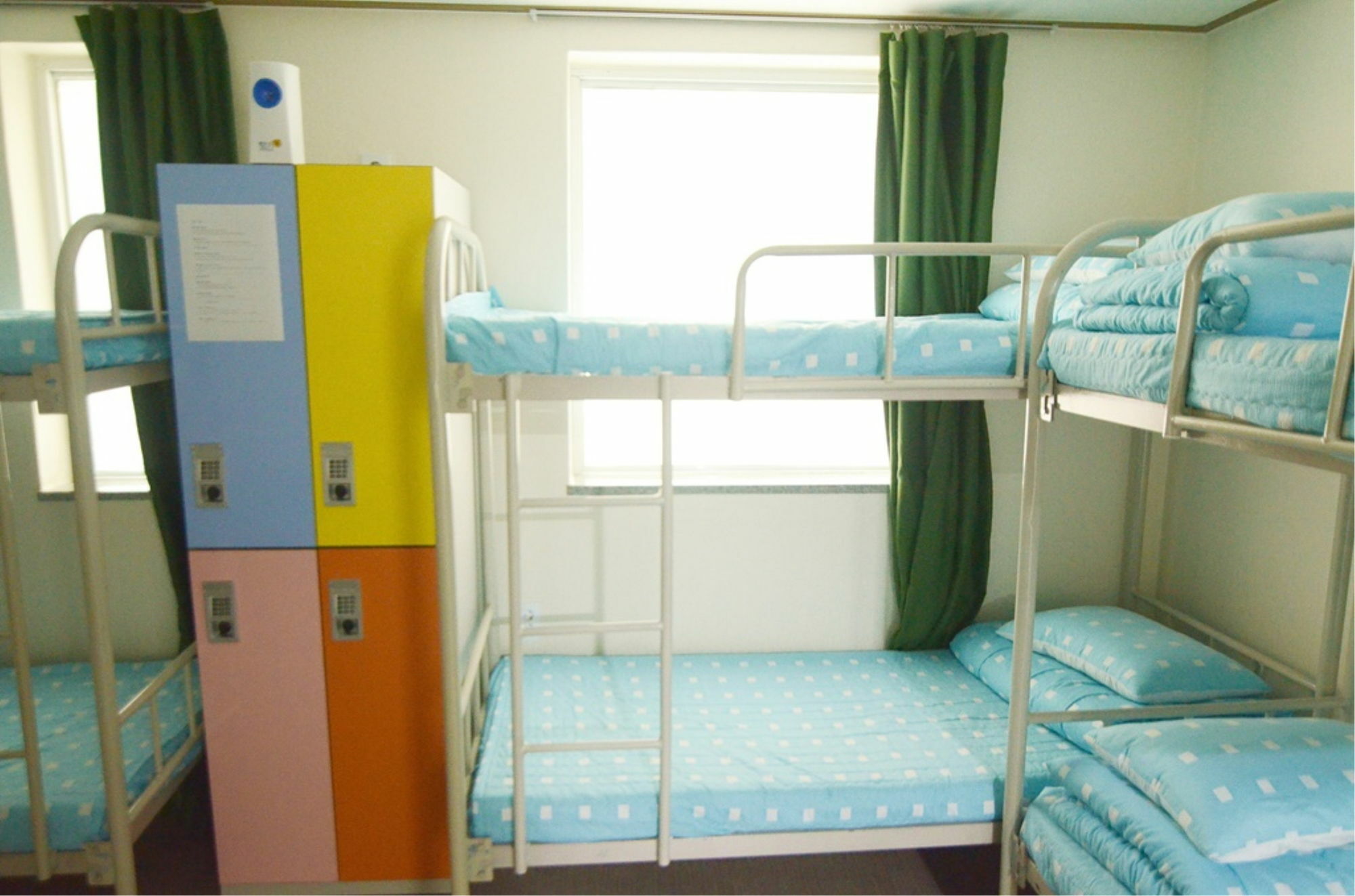 Kimchee Downtown Guesthouse Сеул Экстерьер фото